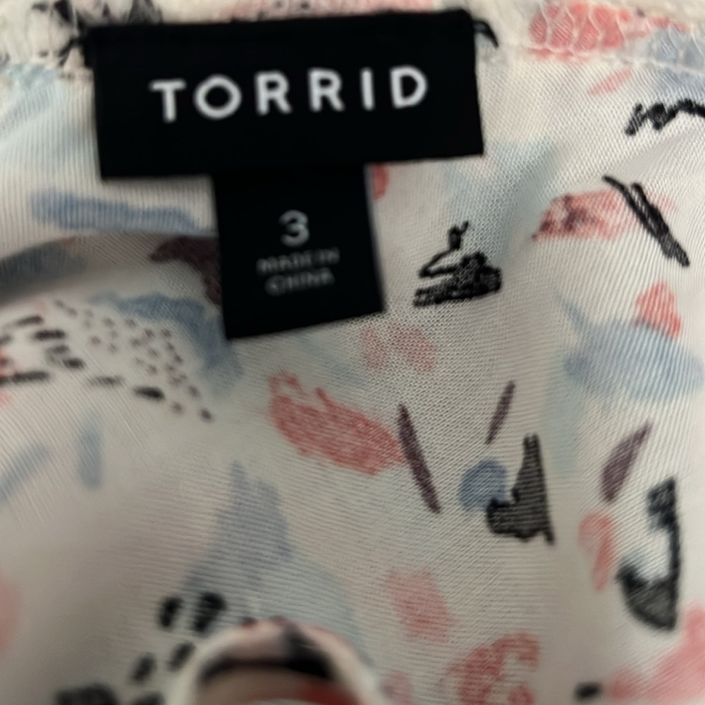 TORRID Long Tank Top Multi Color Abstract Print Ruffle Lace Details  Sz 3 EUC - Picture 5 of 16